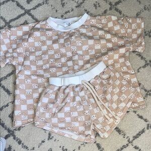 Kids Smiley Face Matching Set - Tan and White